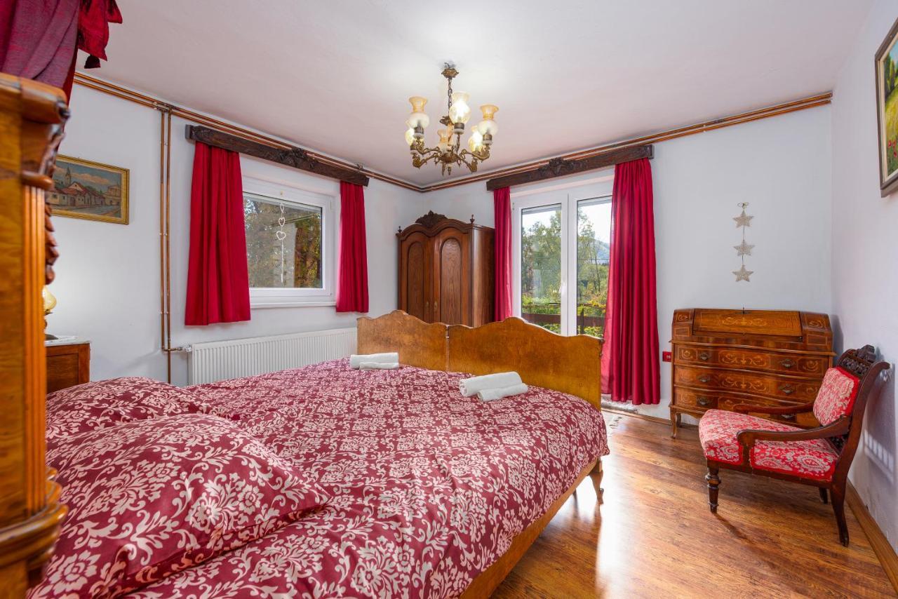 Villa Magnus Lupus Korenica Esterno foto